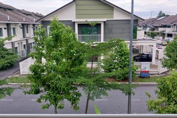 Avista @ Warisan Puteri