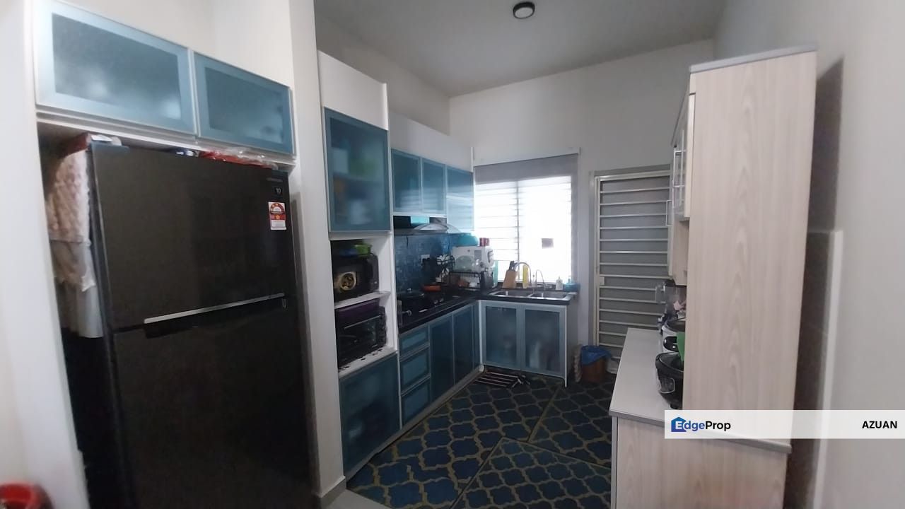 2 STOREY@ KERANJI TAMAN SALAK PERDANA BANDAR BARU SALAK TINGGI SEPANG, Selangor, Sepang