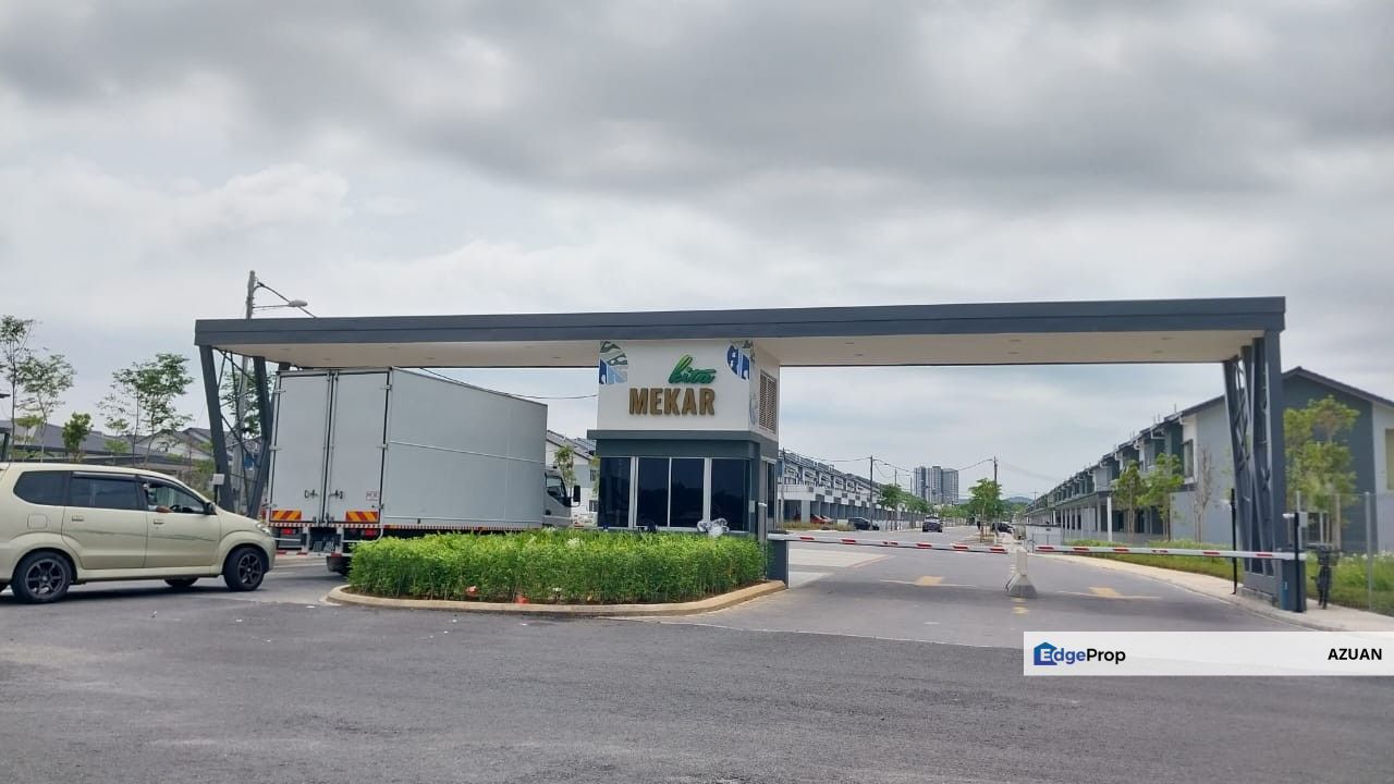 BRAND NEW! LOWER UNIT TOWN HOUSE KITA MEKAR CYBERSOUTH DENGKIL, Selangor, Cyberjaya