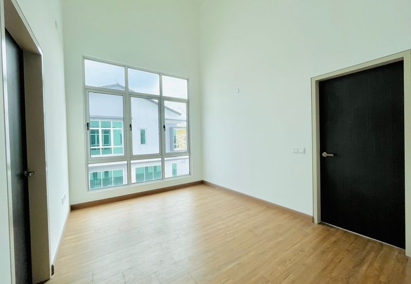 Serenia Adiva @ Serenia City