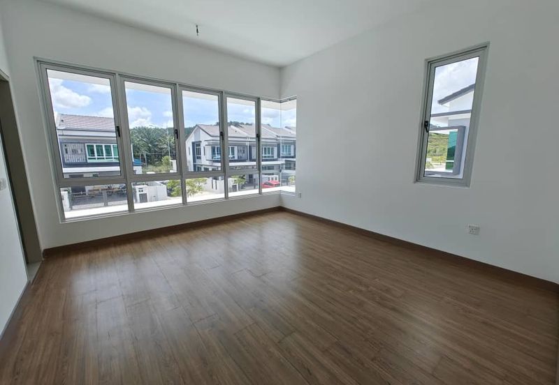 Serenia Adiva @ Serenia City