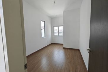 Serenia Adiva @ Serenia City