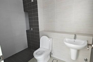 Serenia Adiva @ Serenia City