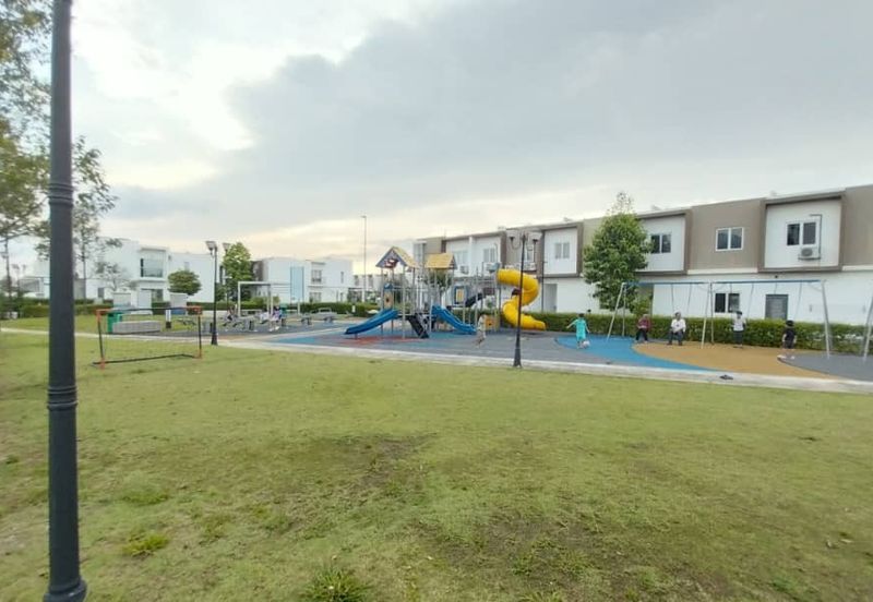 Casa Green @ Cybersouth