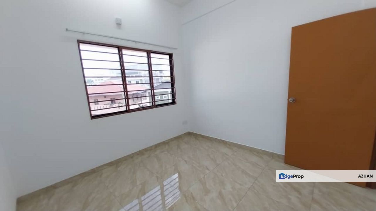 HOUSE FOR RENT NEAR TAMAN MAYANG KELANA JAYA, Selangor, Kelana Jaya
