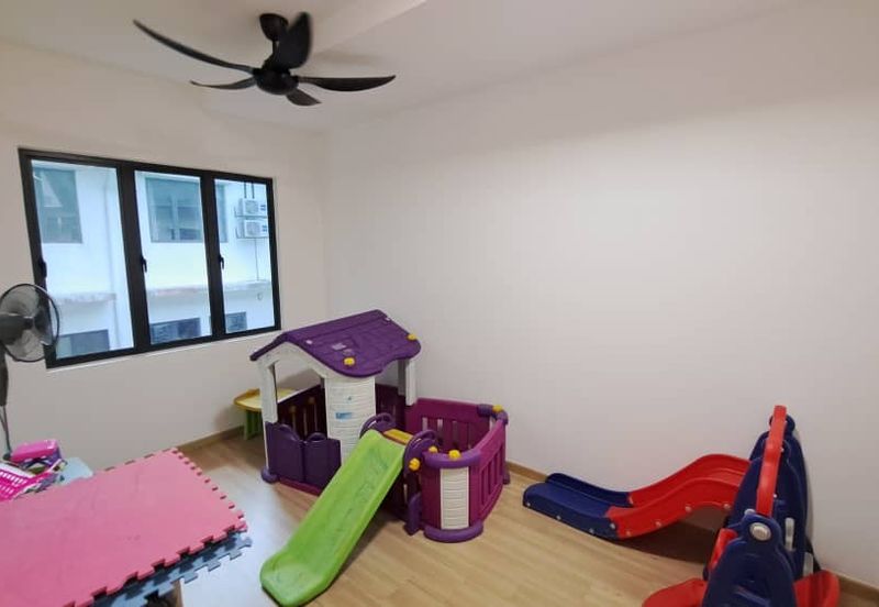 2 Storey Terrace (Facing Open) Diamond Semenyih For Sale 