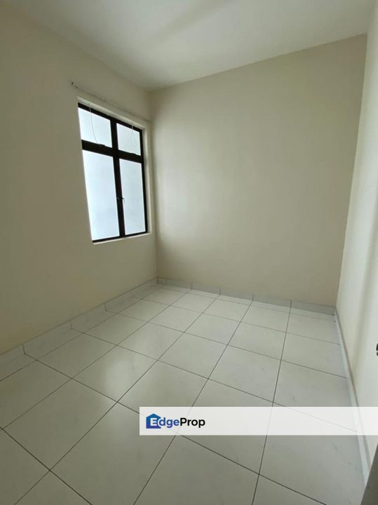 Lakeside Residences, Puchong, Selangor 2 Storey House for Sale, Selangor, Puchong