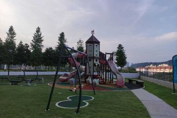 The Cruise Residence