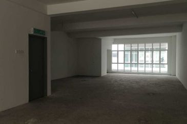 Bandar Puteri Puchong | Shop Office for Sale