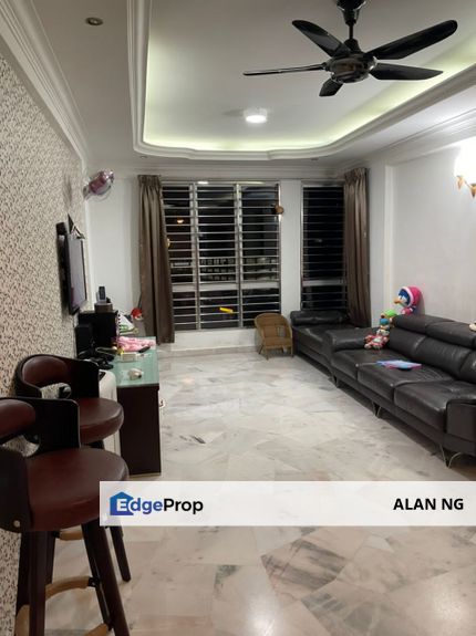 Seri Pinang Taman Bukit Serdang For Sale , Selangor, Seri Kembangan