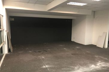 Jalan Kenari, Bandar Puchong Jaya