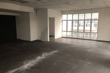 Jalan Kenari, Bandar Puchong Jaya