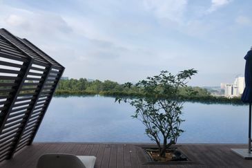 The Cruise Residence