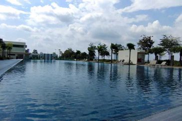 Hillcrest Heights (Puchong Heights)