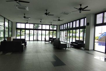 Hillcrest Heights (Puchong Heights)