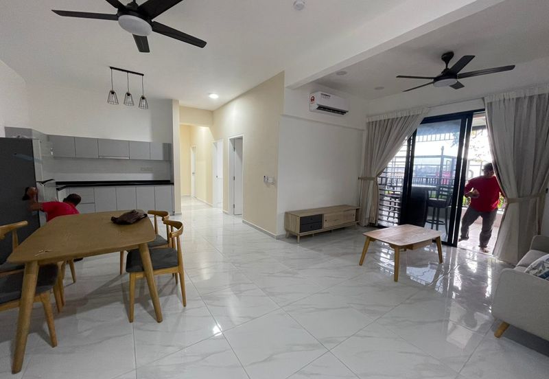 Equine Residence @ Equine Park