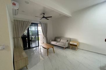 Equine Residence @ Equine Park