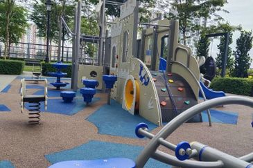 Equine Residence @ Equine Park