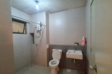 Setia Walk Apartment