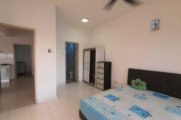 Setia Walk Apartment