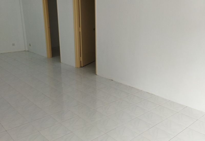 Taman Pinggiran Putra