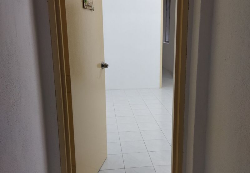 Taman Pinggiran Putra