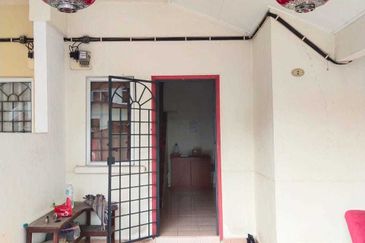 Pusat Bandar Putra Permai