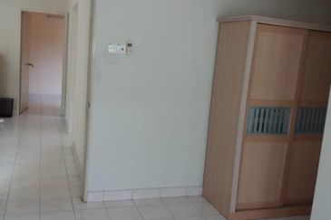 Puteri Bayu Apartment