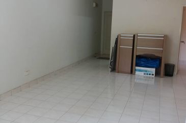 Puteri Bayu Apartment