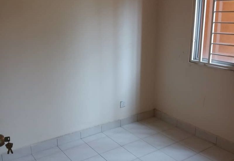 Puteri Bayu Apartment