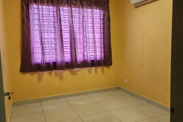 Aurora Residence @ Lake Side City