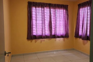 Aurora Residence @ Lake Side City