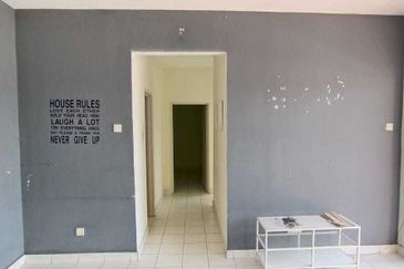 D Cahaya Apartment, Bandar Puchong Jaya