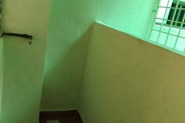 D Cahaya Apartment, Bandar Puchong Jaya