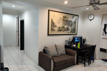 Sri Bayu Apartment