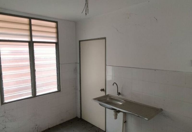 Seroja Apartment (Putra Perdana)