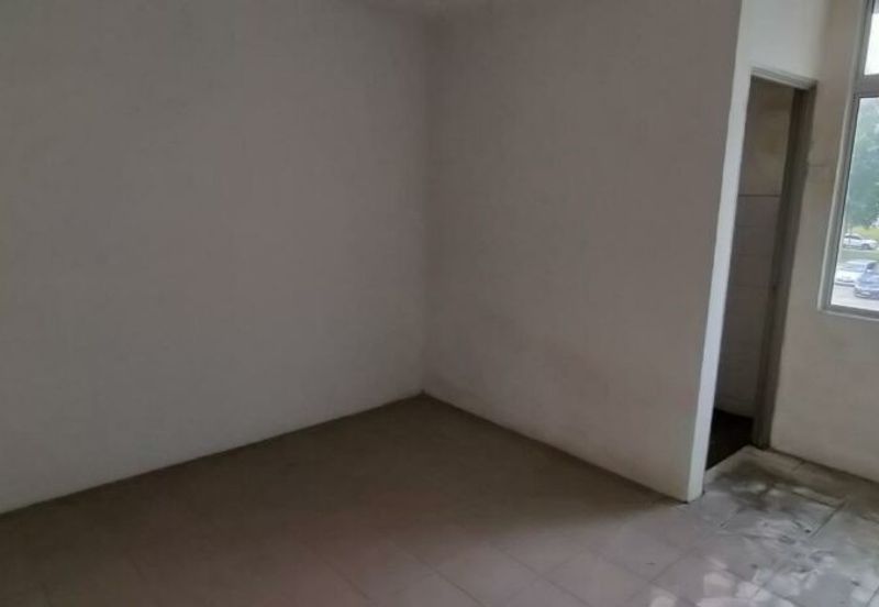 Seroja Apartment (Putra Perdana)