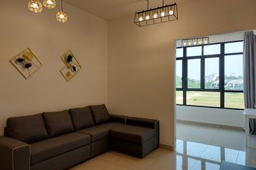 Zentro Residences @ 16 Sierra