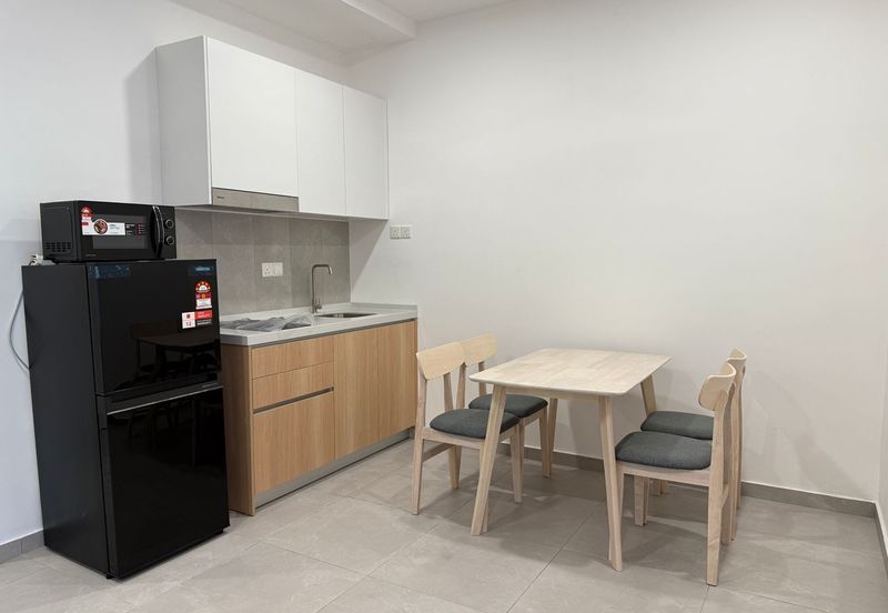 Yolo Signature Suites