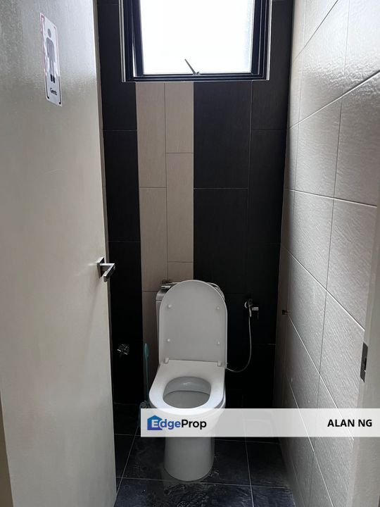 Le Pavilion office @ Bandar Puteri Puchong | For Sell, Selangor, Puchong