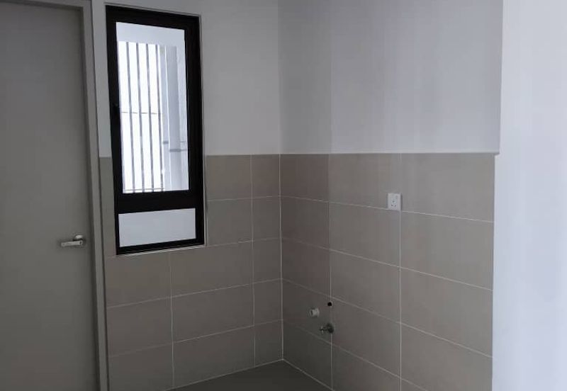 THE PULSE RESIDENCE & THE PULSE