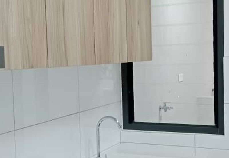 Arinna, Kemuning Utama