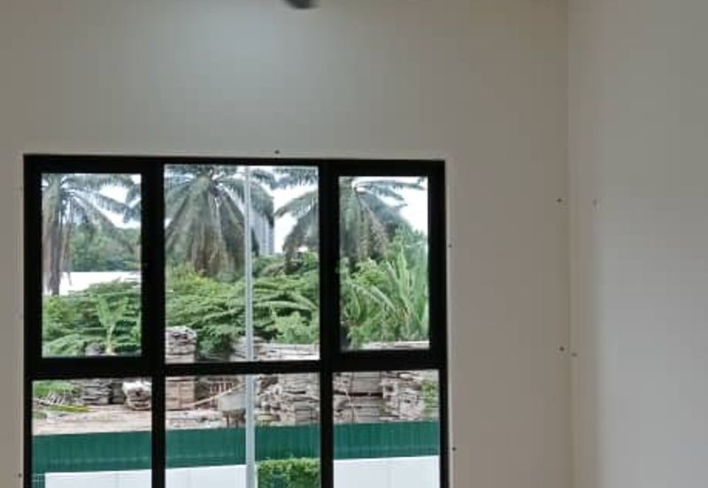 Arinna, Kemuning Utama