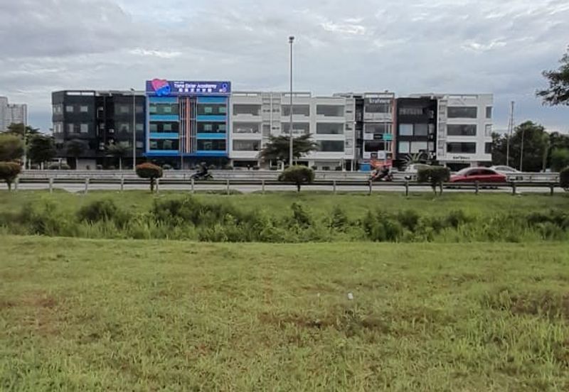 D Alpinia Business Park