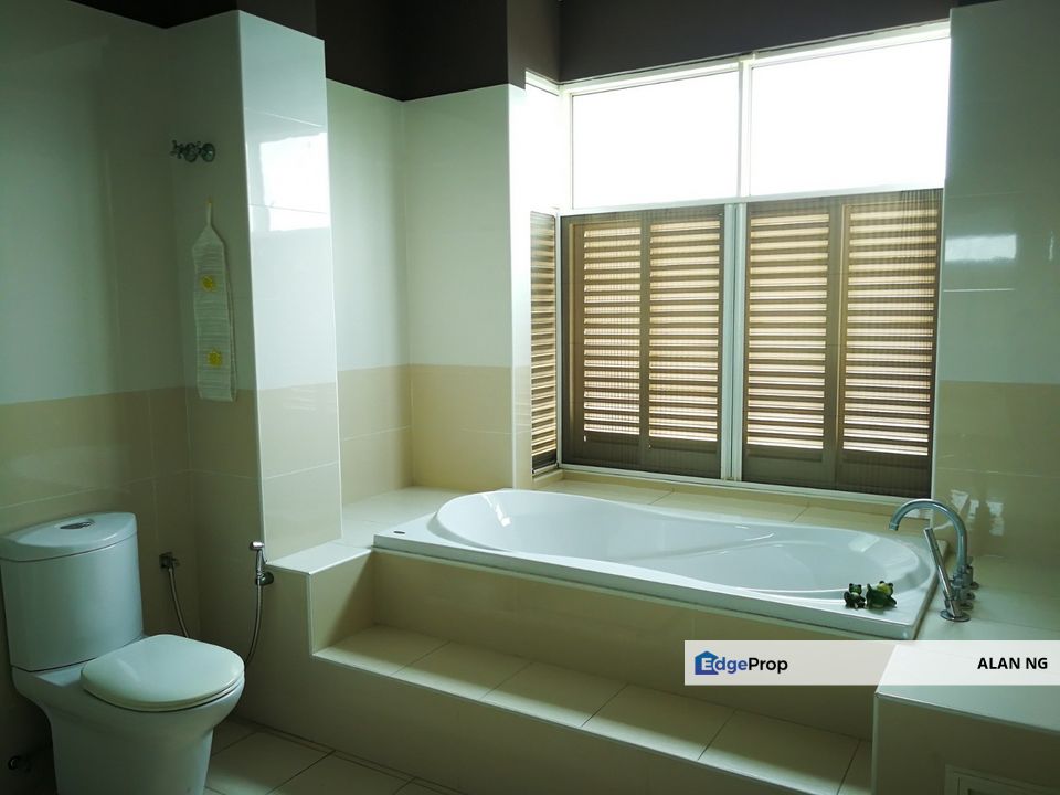 Taman Equine Bungalow landed for sell, Selangor, Seri Kembangan