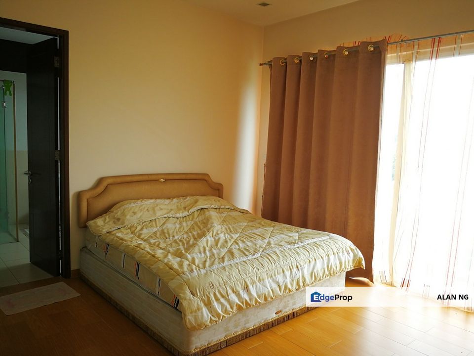 Taman Equine Bungalow landed for sell, Selangor, Seri Kembangan