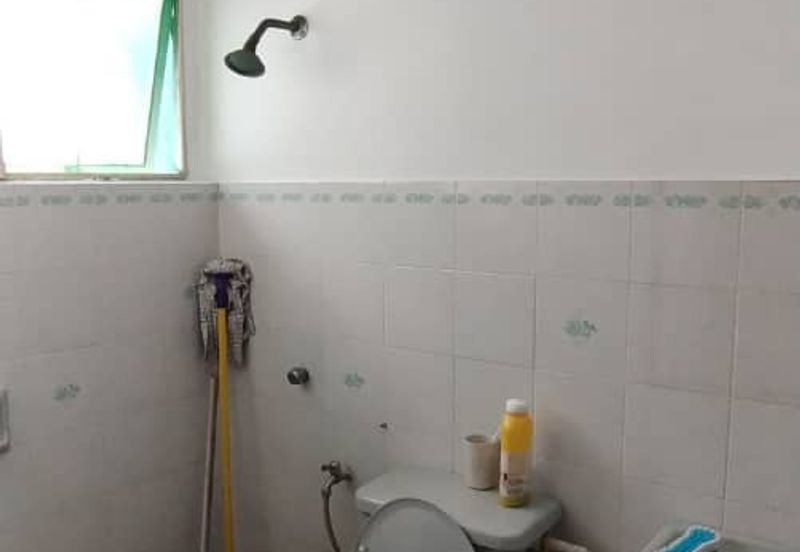 De Tropicana Condominium