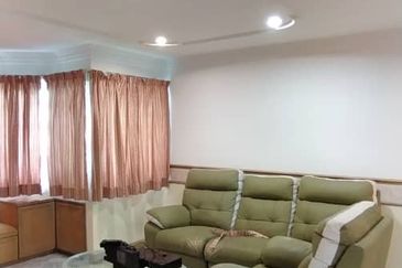 De Tropicana Condominium