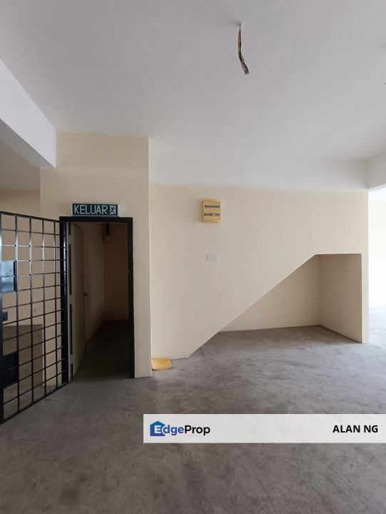 For Rent Office @ Taman Puchong Utama, Selangor, Puchong