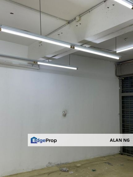 For Rent Shoplot Level 1 and Level 2 @ Puchong Utama, Selangor, Puchong